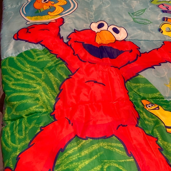 Vintage sleeping bags with Winnie The Poo and Elmo. - Picture 2 of 3